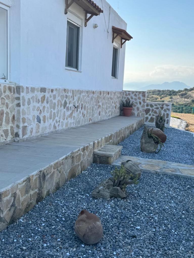Emmanuela House With Garden & Sea View - Triopetra Lägenhet Exteriör bild